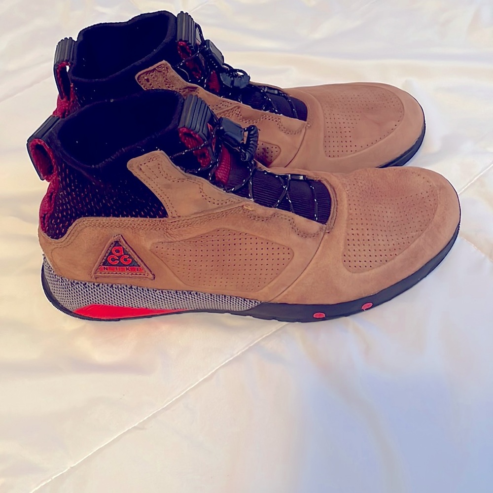 Nike acg